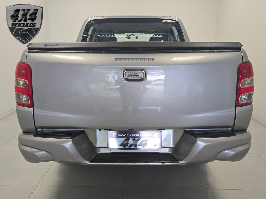Mitsubishi L200 Triton Sport GLS 2.4 CD Diesel Mec. 2018