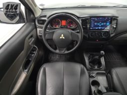 
										Mitsubishi L200 Triton Sport GLS 2.4 CD Diesel Mec. 2018 full									