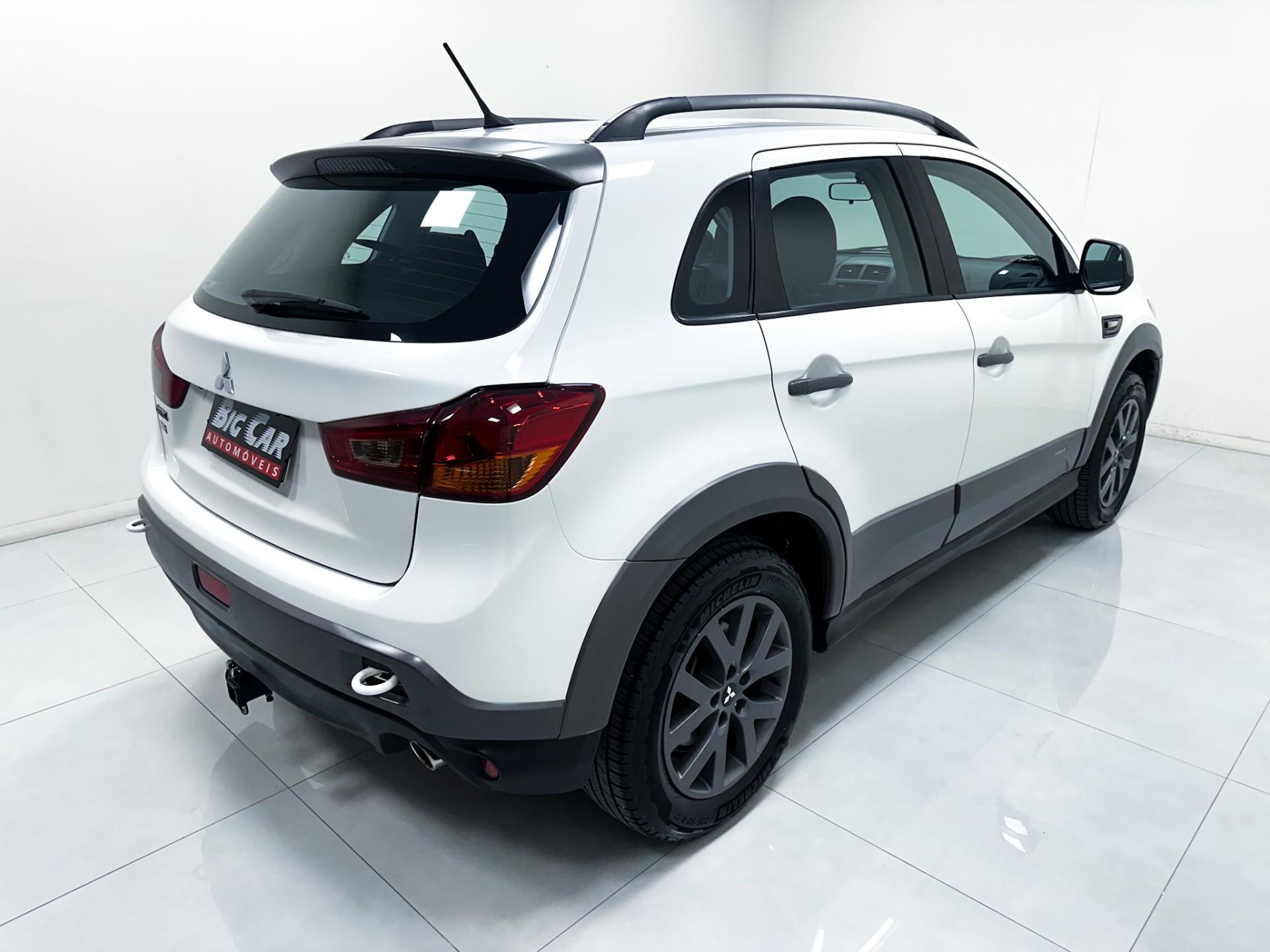 Mitsubishi ASX OUTDOOR 2.0 4×2 16V 160cv Aut. 2016