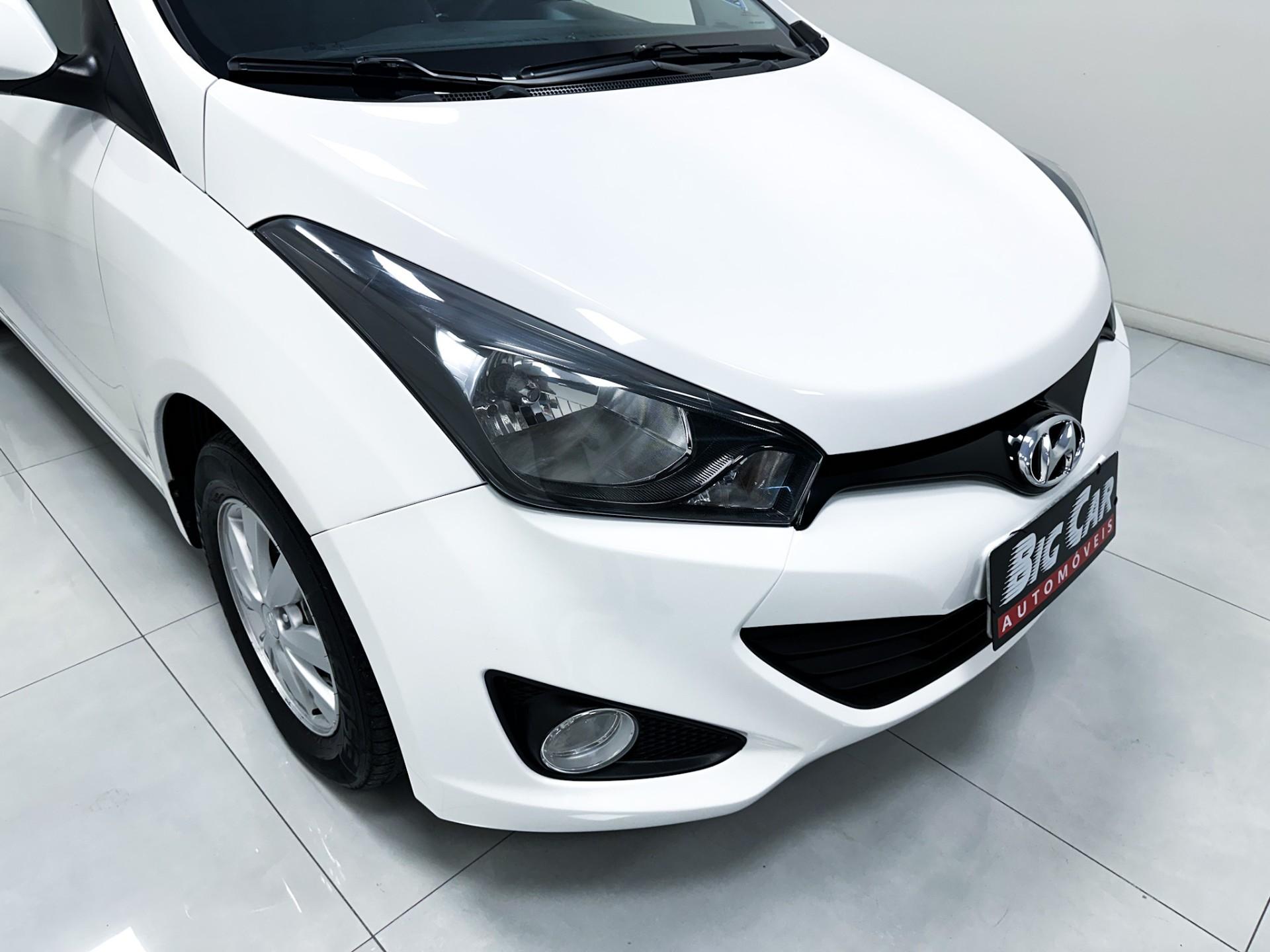Hyundai HB20S Comfort Plus 1.6 Flex 16V Aut. 2015