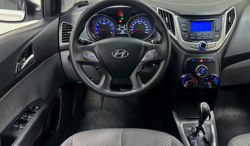 
								Hyundai HB20S Comfort Plus 1.6 Flex 16V Aut. 2015 full									