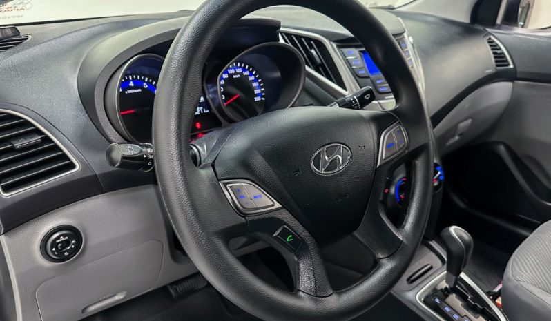 
								Hyundai HB20S Comfort Plus 1.6 Flex 16V Aut. 2015 full									