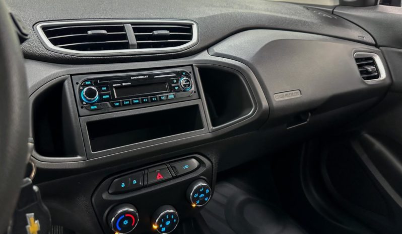 
								Chevrolet Onix LT 1.0 8V FlexPower Mec. 2018 full									