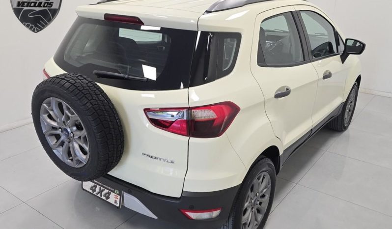 
								Ford EcoSport FREESTYLE 2.0 16V Flex 5p Aut. 2015 full									