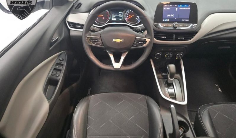 
								Chevrolet Onix HATCH PREM. 1.0 12V TB Flex 5p Aut. 2020 full									