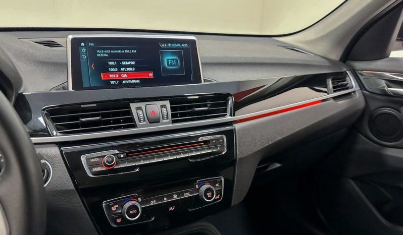 
								BMW X1 SDRIVE 20i X-Line 2.0 TB Active Flex 2019 full									