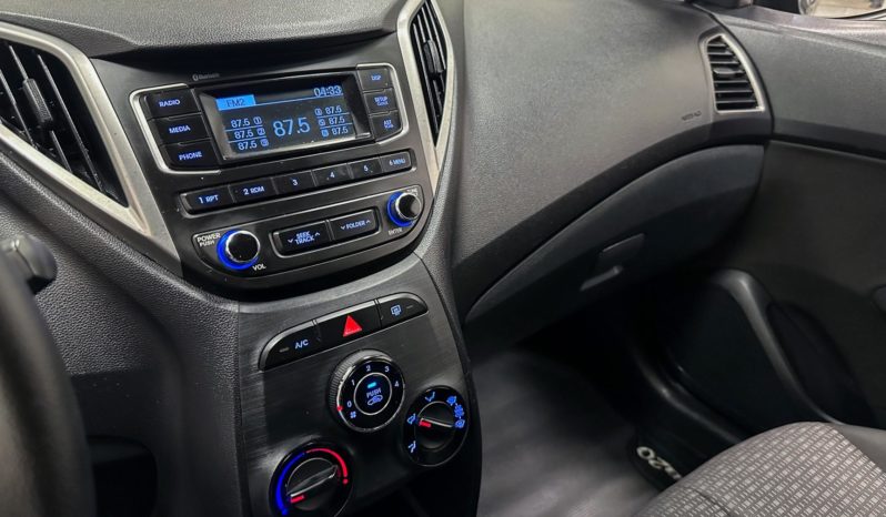 
								Hyundai HB20 Unique 1.0 Flex 12V Mec. 2019 full									
