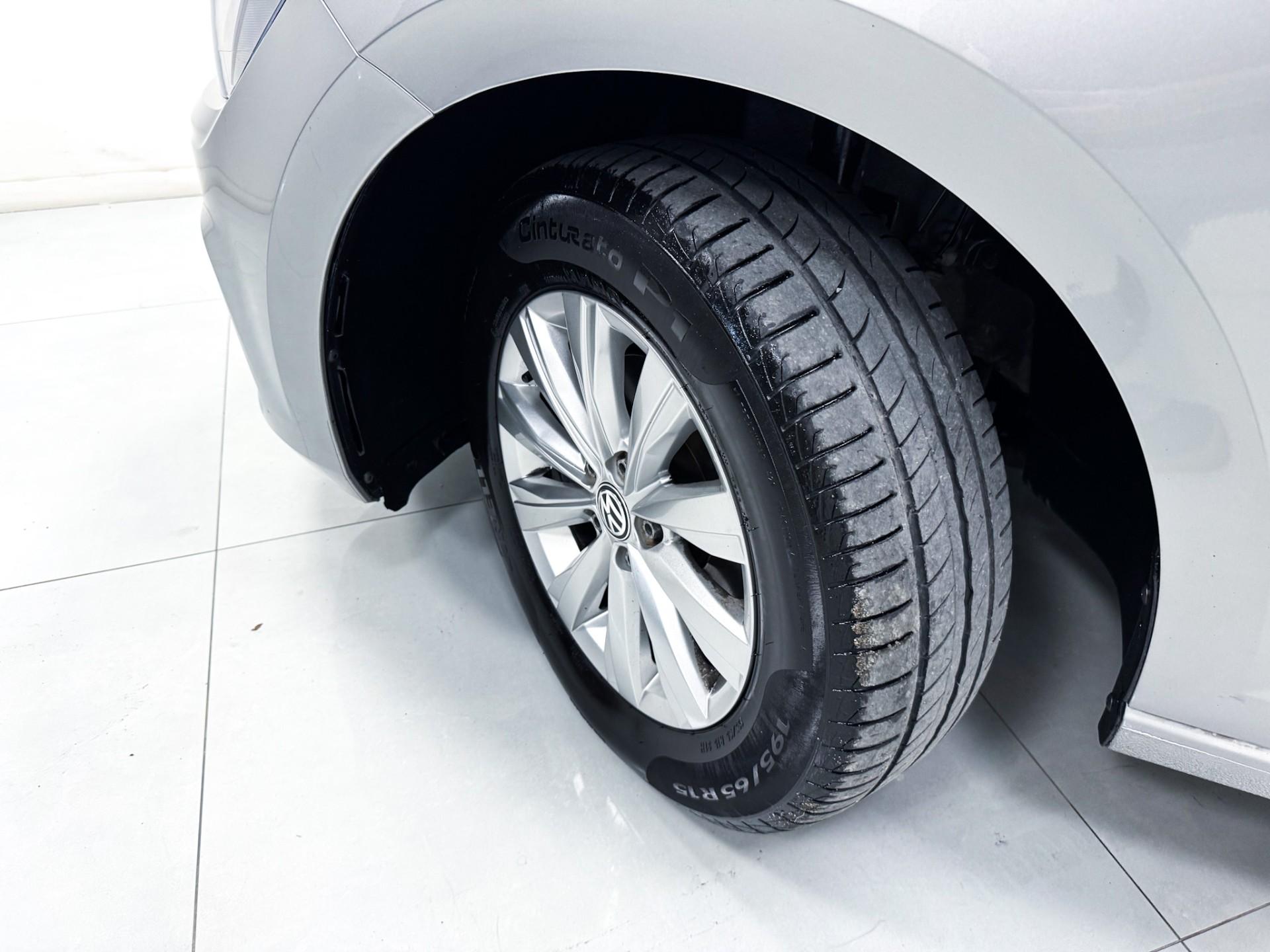 Volkswagen Virtus Comfortline 200 TSI 1.0 Flex 12V Aut 2021