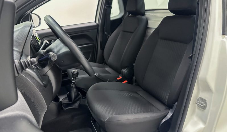 
								Fiat Strada Endurance 1.4 Flex 8V CS Plus 2023 full									