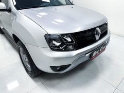 
										Renault Duster OROCH Dynamique 2.0 Flex 16V Mec. 2016 full									