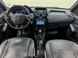 
										Renault Duster OROCH Dynamique 2.0 Flex 16V Mec. 2016 full									