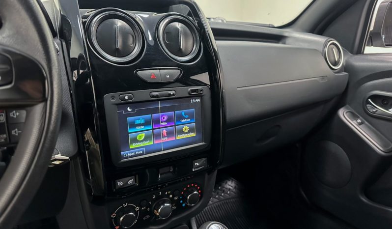 
								Renault Duster OROCH Dynamique 2.0 Flex 16V Mec. 2016 full									