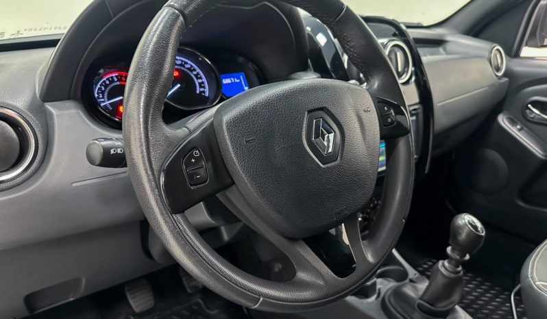 
								Renault Duster OROCH Dynamique 2.0 Flex 16V Mec. 2016 full									