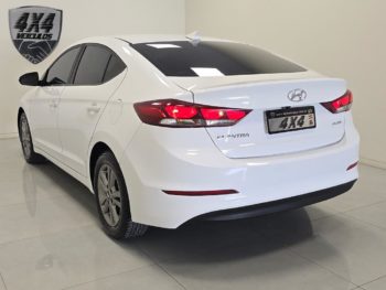 Hyundai Elantra 2.0 16V Flex Aut. 2018
