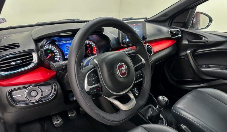 
								Fiat Argo HGT 1.8 16V Flex Mec. 2018 full									