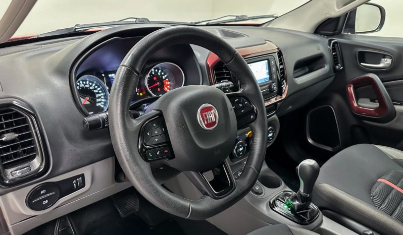 
								Fiat Toro Freedom 1.8 16V Flex Aut. 2017 full									