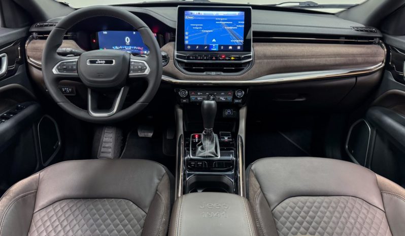 
								Jeep Commander Overland T270 1.3 TB Flex Aut. 2023 full									