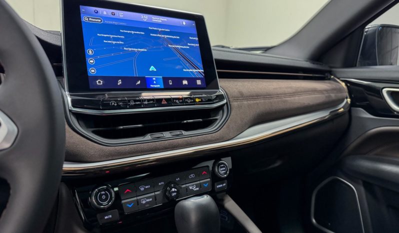 
								Jeep Commander Overland T270 1.3 TB Flex Aut. 2023 full									