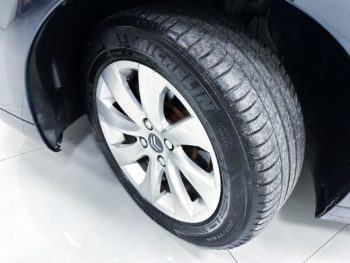 Citroën C4 Exclusive 2.0 Flex 16V Mec. 2012