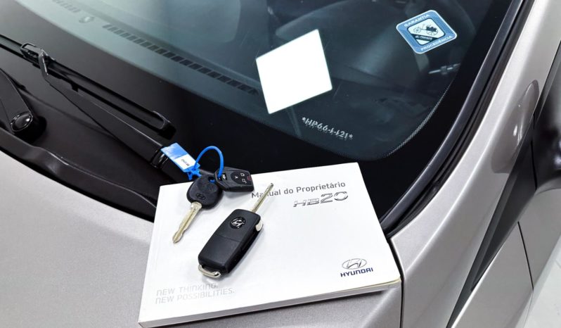 
								Hyundai HB20 Comfort 1.0 Flex 12V 2017 full									