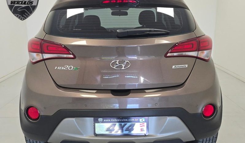
								Hyundai HB20X Premium 1.6 Flex 16V Aut. 2018 full									