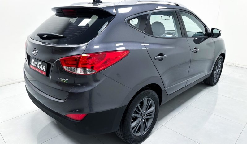 
								Hyundai ix35 GL 2.0 16V 2WD Flex Aut. 2022 full									