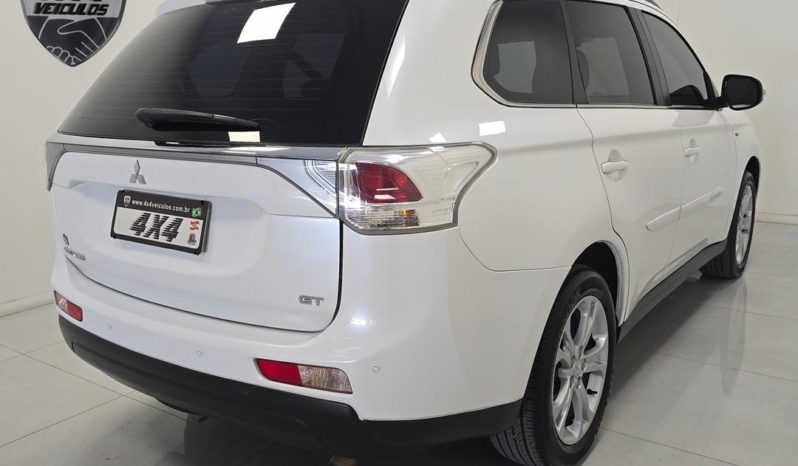 
								Mitsubishi Outlander 3.0/ GT 3.0 V6 Aut. 2014 full									
