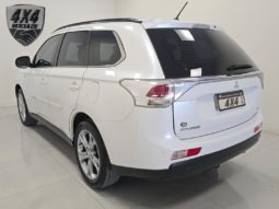 
										Mitsubishi Outlander 3.0/ GT 3.0 V6 Aut. 2014 full									