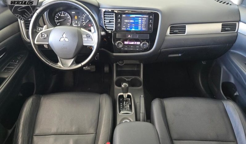 
								Mitsubishi Outlander 3.0/ GT 3.0 V6 Aut. 2014 full									