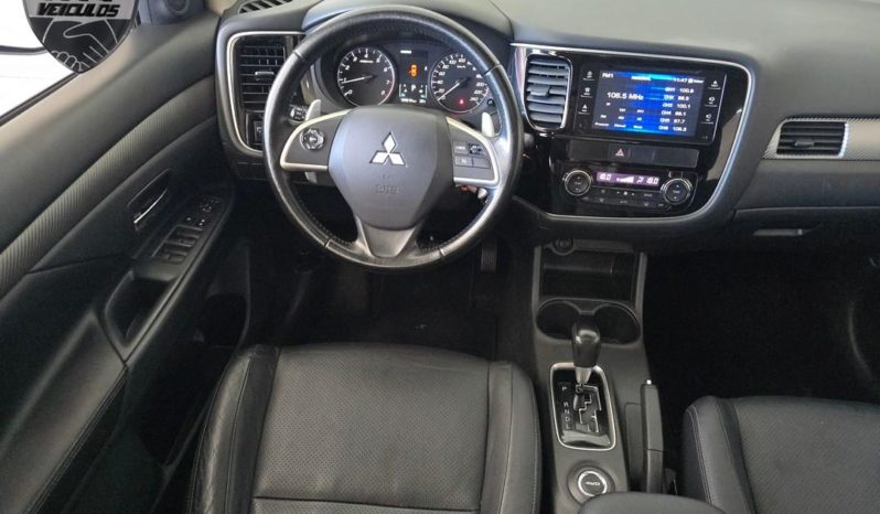 
								Mitsubishi Outlander 3.0/ GT 3.0 V6 Aut. 2014 full									