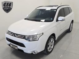 
										Mitsubishi Outlander 3.0/ GT 3.0 V6 Aut. 2014 full									