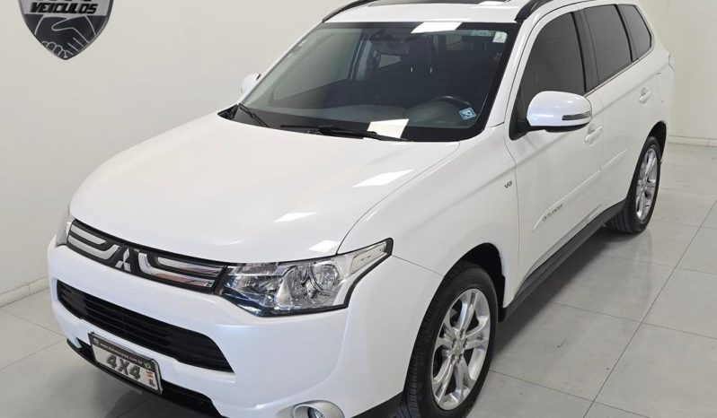 
								Mitsubishi Outlander 3.0/ GT 3.0 V6 Aut. 2014 full									