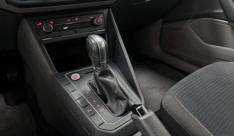 
								Volkswagen Virtus Comfortline 200 TSI 1.0 Flex 12V Aut 2018 full									