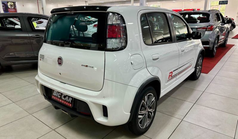 
								Fiat Uno SPORTING Dualogic GSR 1.3 Flex 8V 2017 full									