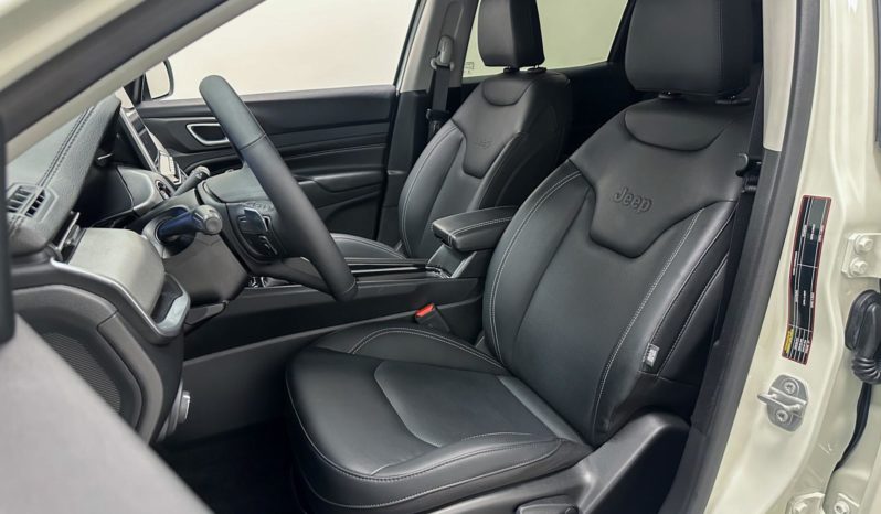 
								Jeep Compass LONGITUDE T270 1.3 TB 4×2 Flex Aut. 2025 full									