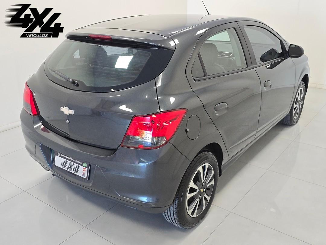 Chevrolet Onix HATCH LTZ 1.4 8V FlexPower 5p Aut. 2016