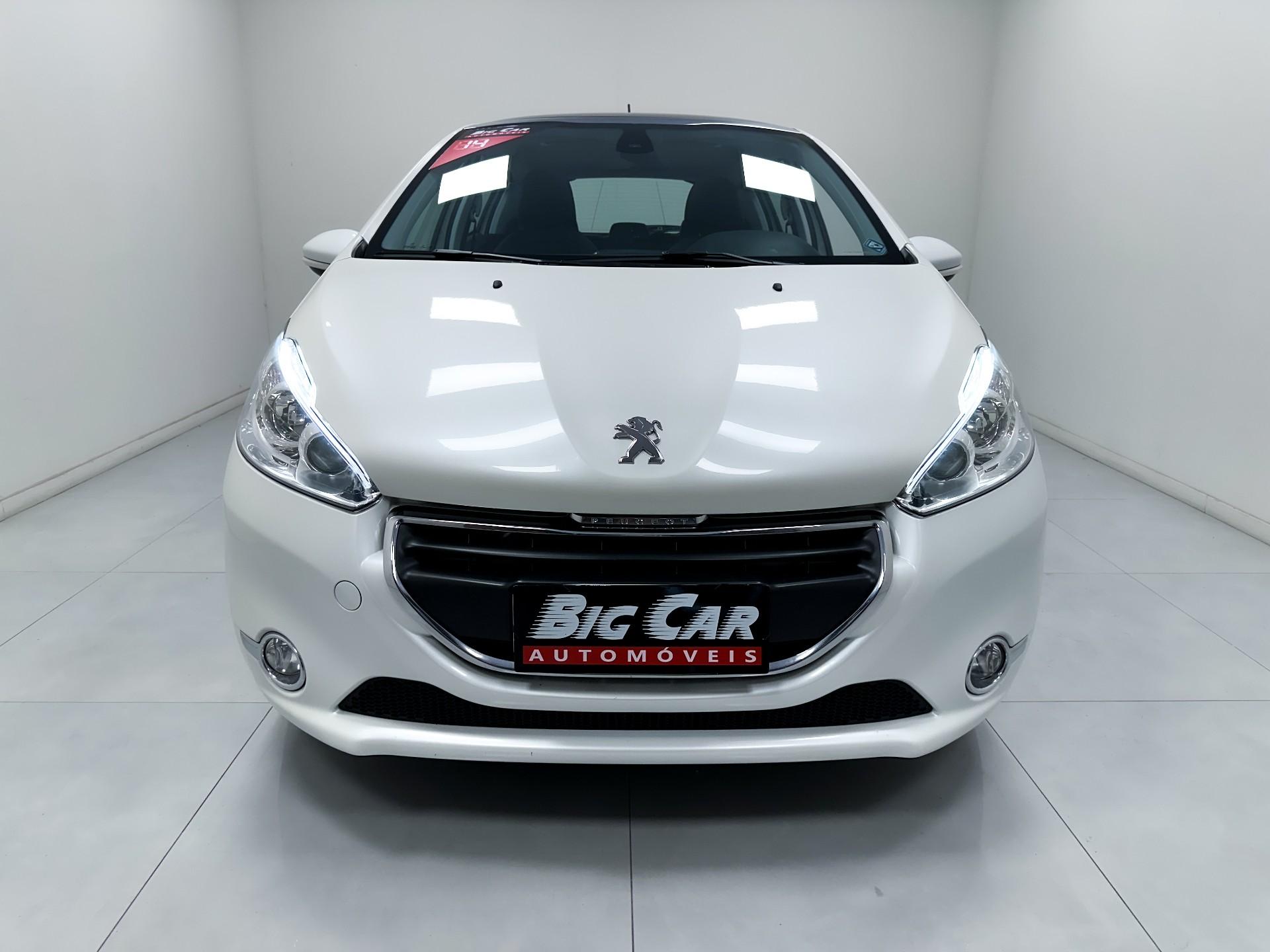 Peugeot 208 Griffe 1.6 Flex 16V Aut. 2014