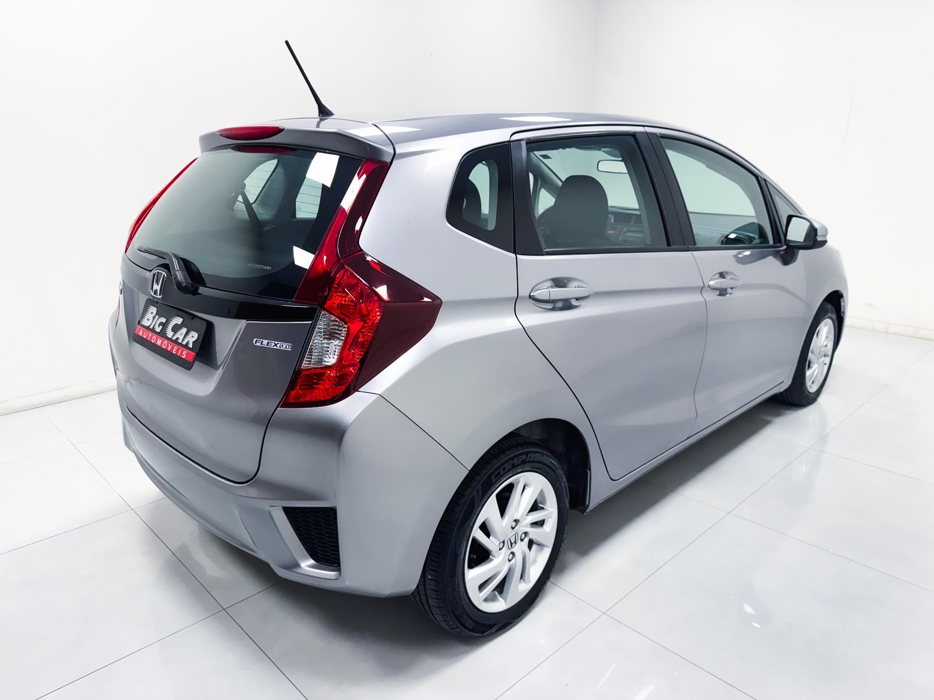 Honda Fit LX 1.5 Flexone 16V Aut. 2015