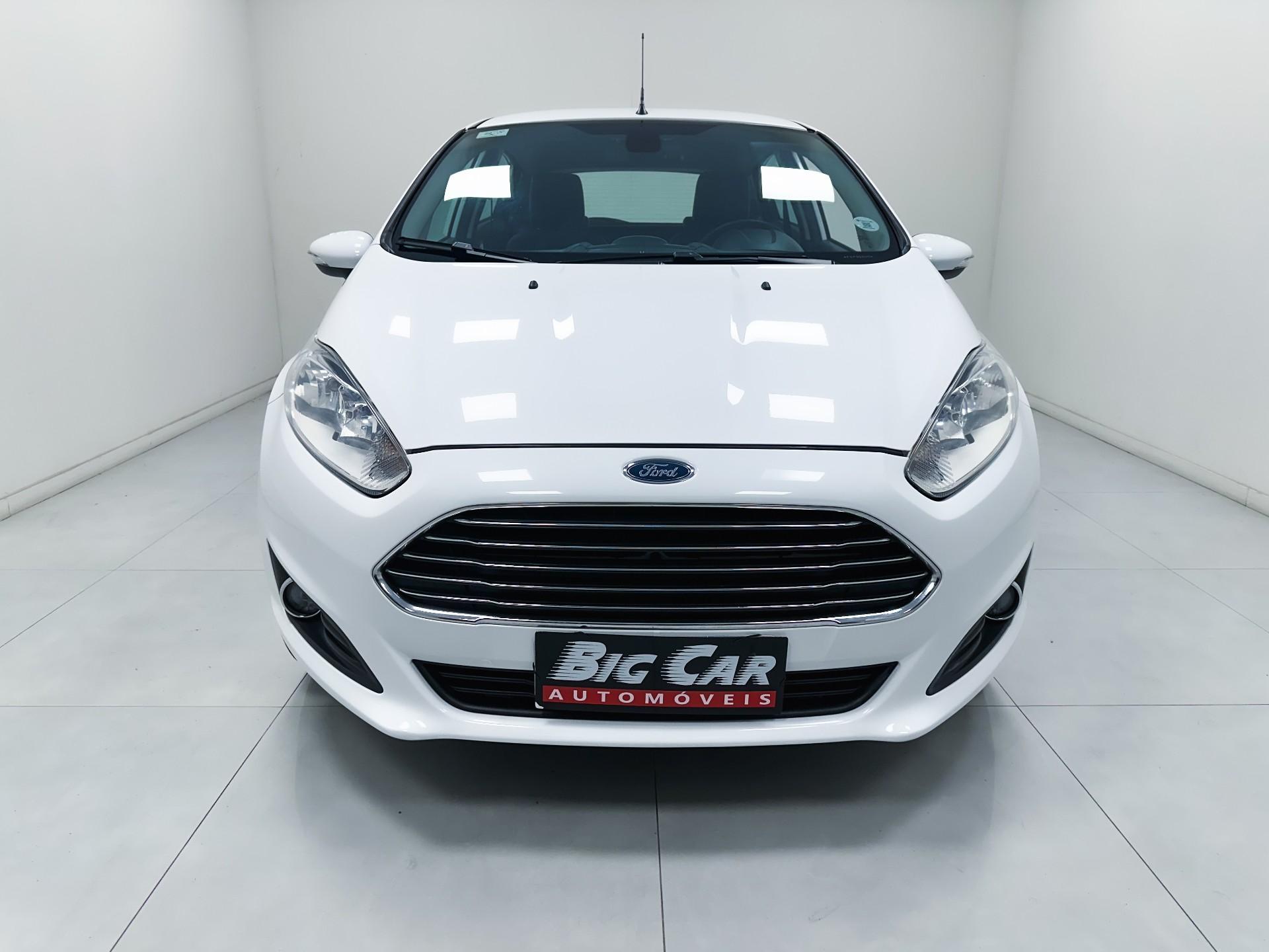 Ford Fiesta TITANIUM 1.6 16V Flex Aut. 2015