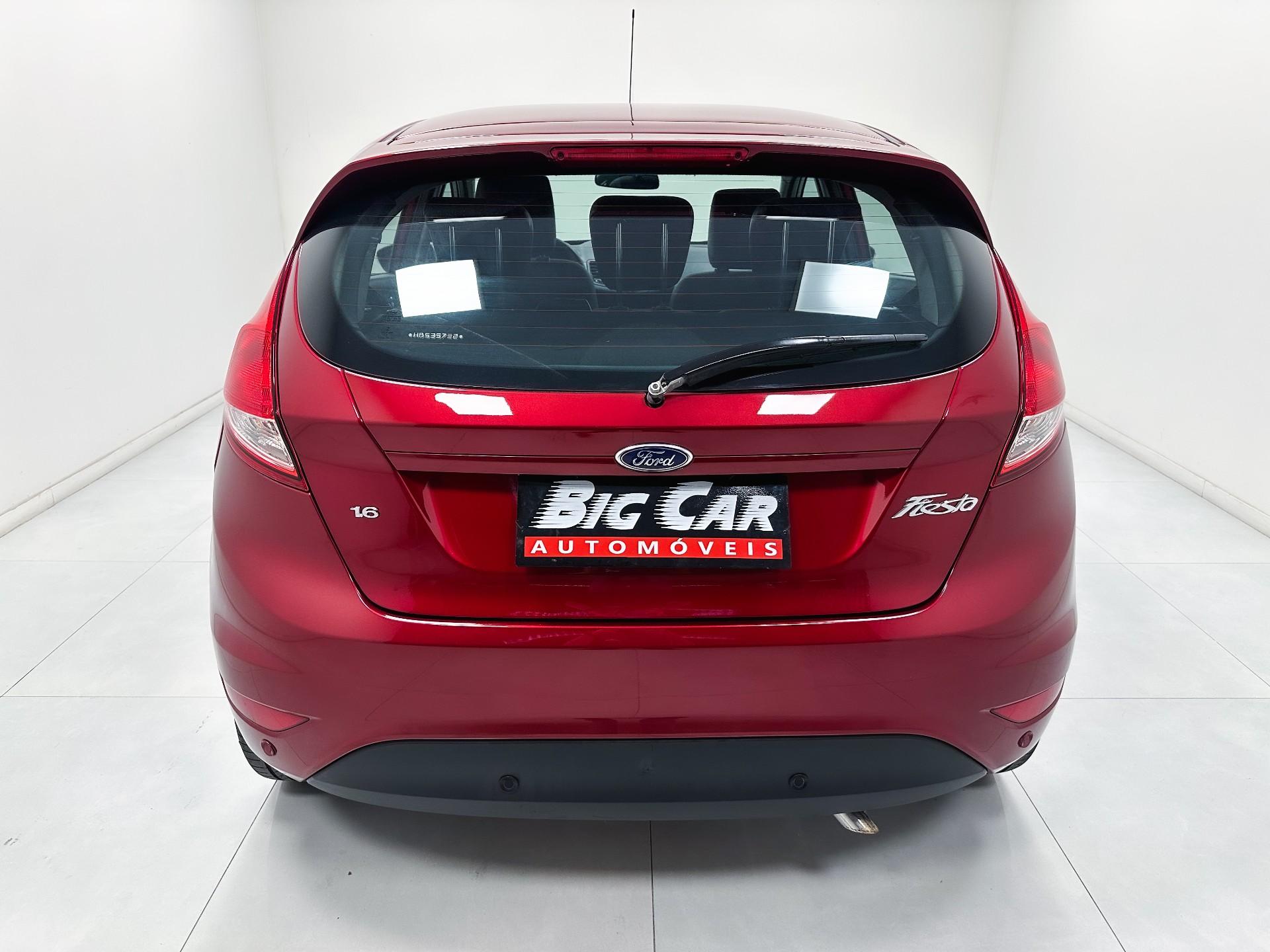Ford Fiesta SEL 1.6 16V Flex  Aut. 2017