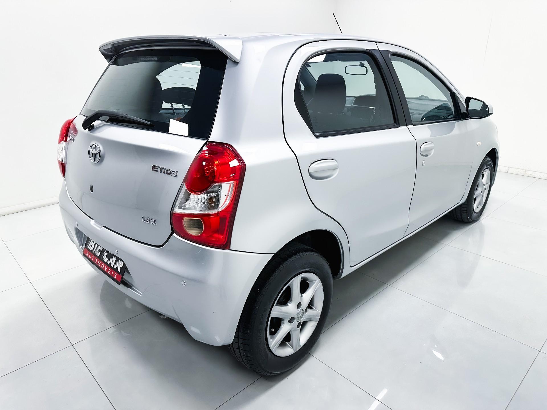 Toyota Etios X 1.3 Flex 16V Mec. 2017