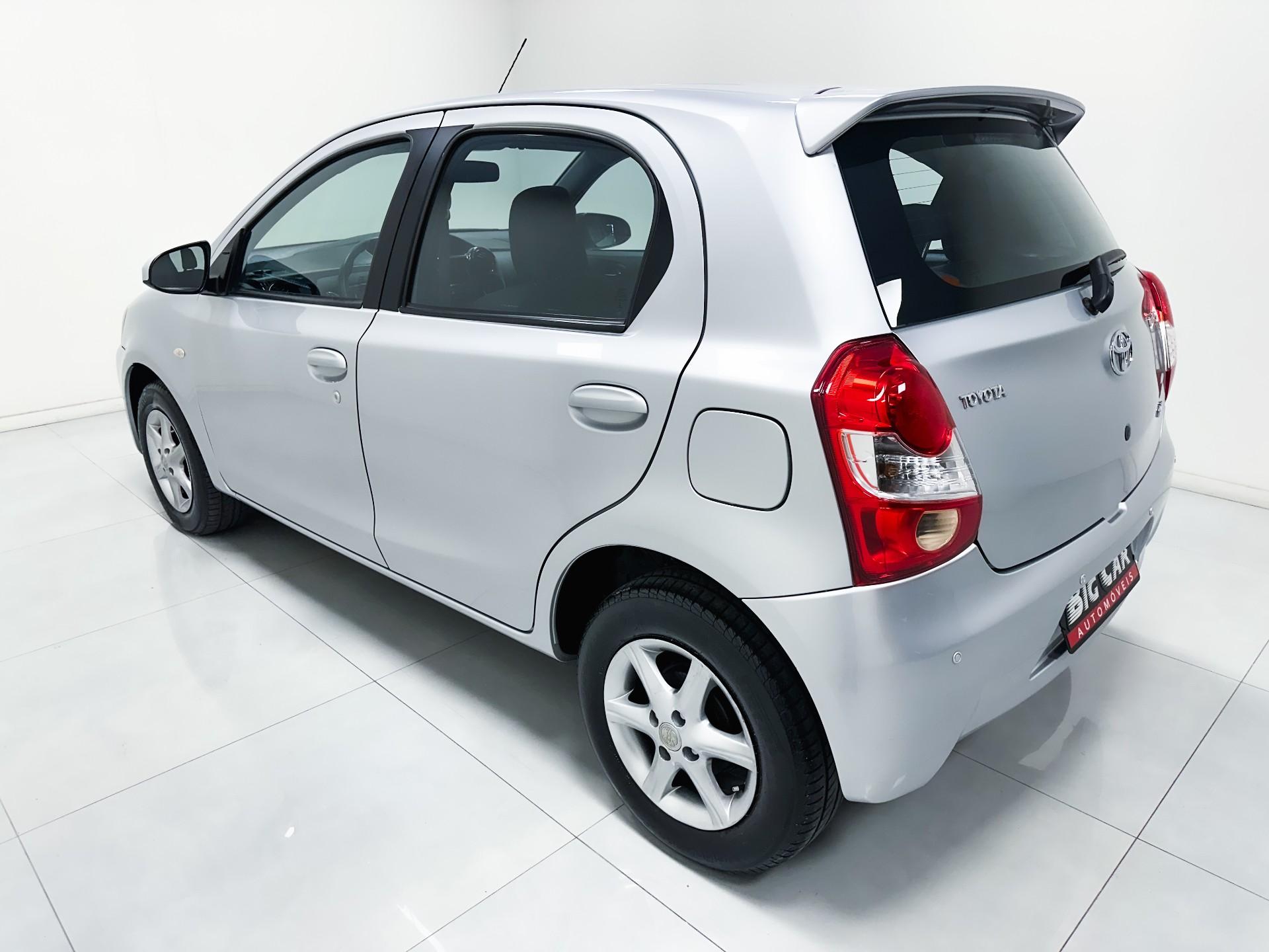 Toyota Etios X 1.3 Flex 16V Mec. 2017