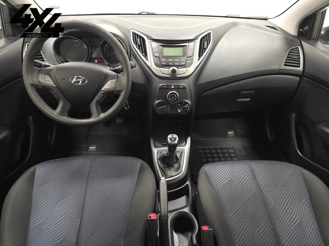 Hyundai HB20 Confort 1.6 Flex 2015
